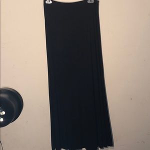 ANN TAYLOR long black skirt
